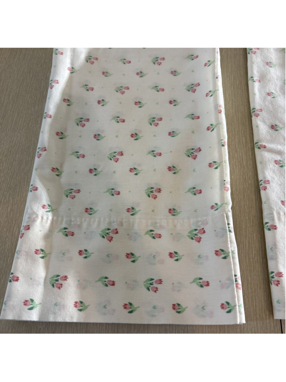 Vtg J P & Steven’s Cotton Pink Tulip Pillow Cases 1177